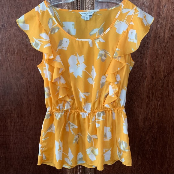 Banana Republic Factory Tops - BANANA REPUBLIC Factory Peplum Ruffled Blouse